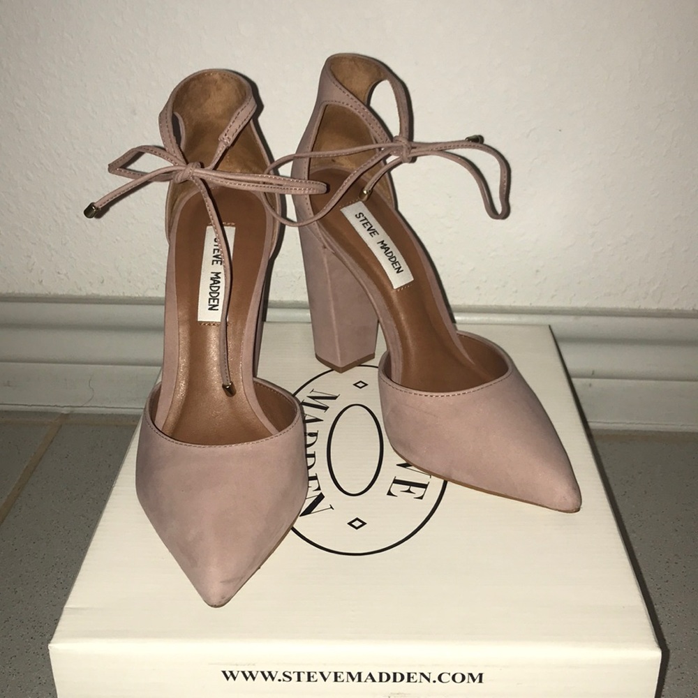 Steve Madden Blush Heels
